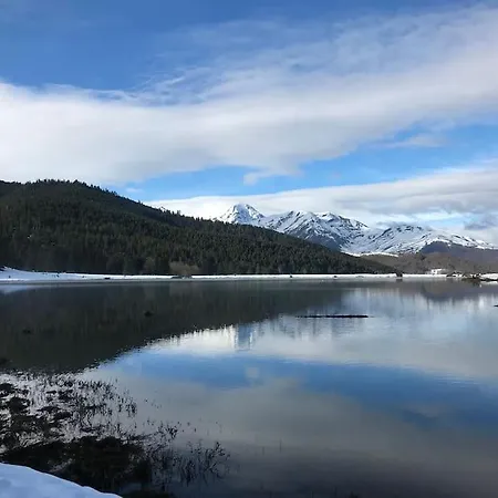 Pyrenean Charm - Veranda - Outdoor Courtyard Lägenhet Bagnères-de-Bigorre